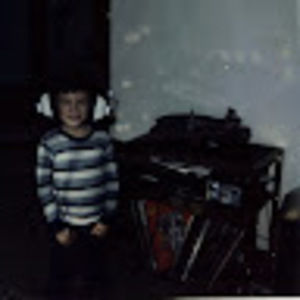 Meet your Posher, Lawrence